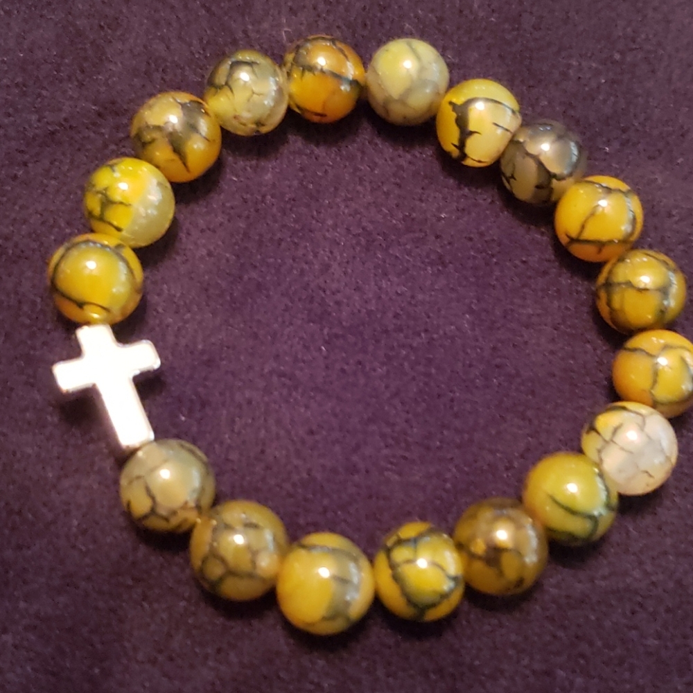 COPY - NEW Dragon Vein Agate Bracelet W/ Crucifix…